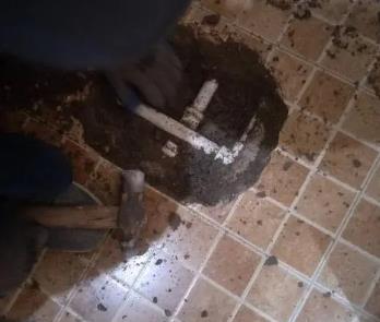 肥东卫生间漏水维修公司为您分享下卫生间渗水如何处理及注意事项